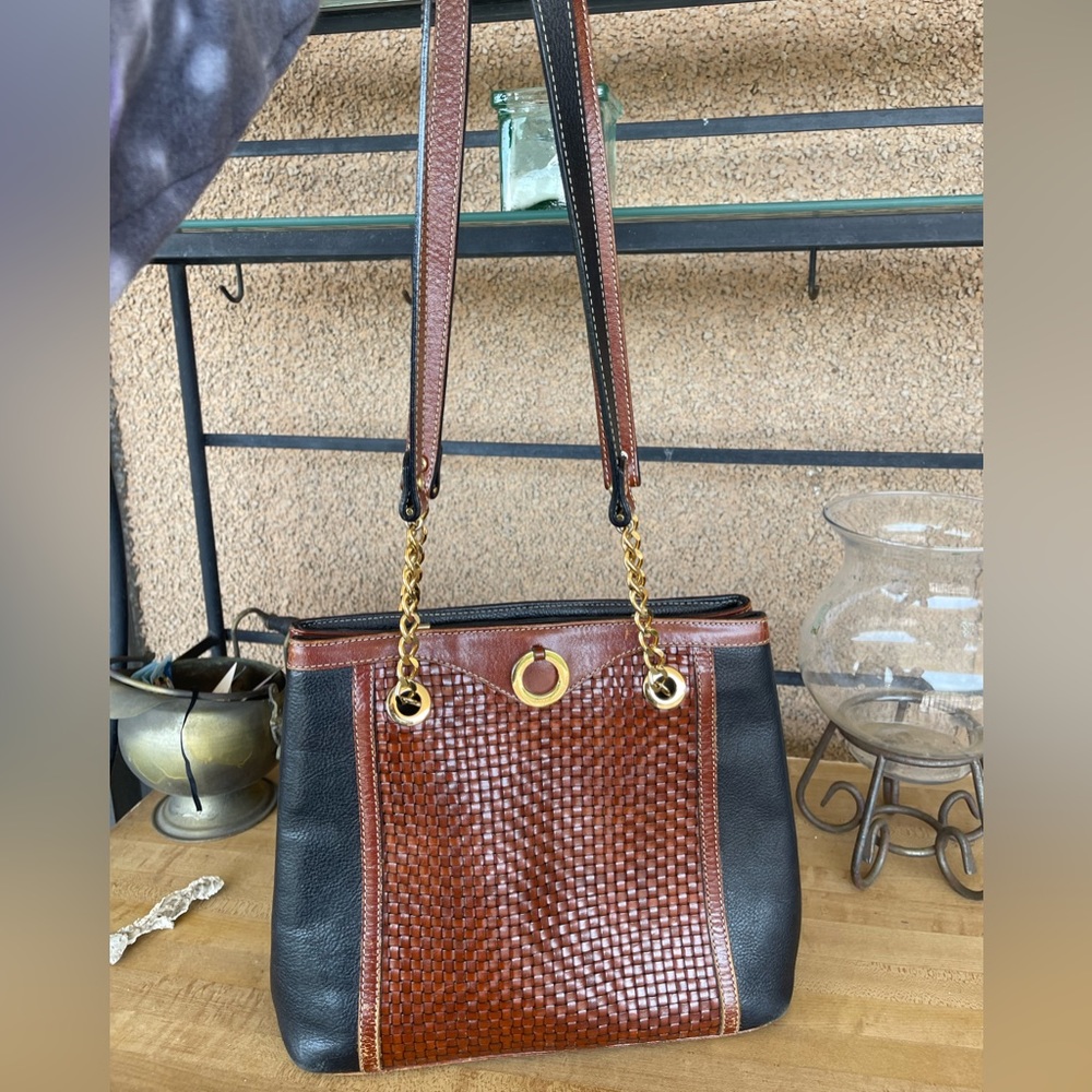 AUTHENTIC BALLY BAG - great condition, beautiful vintage bag!